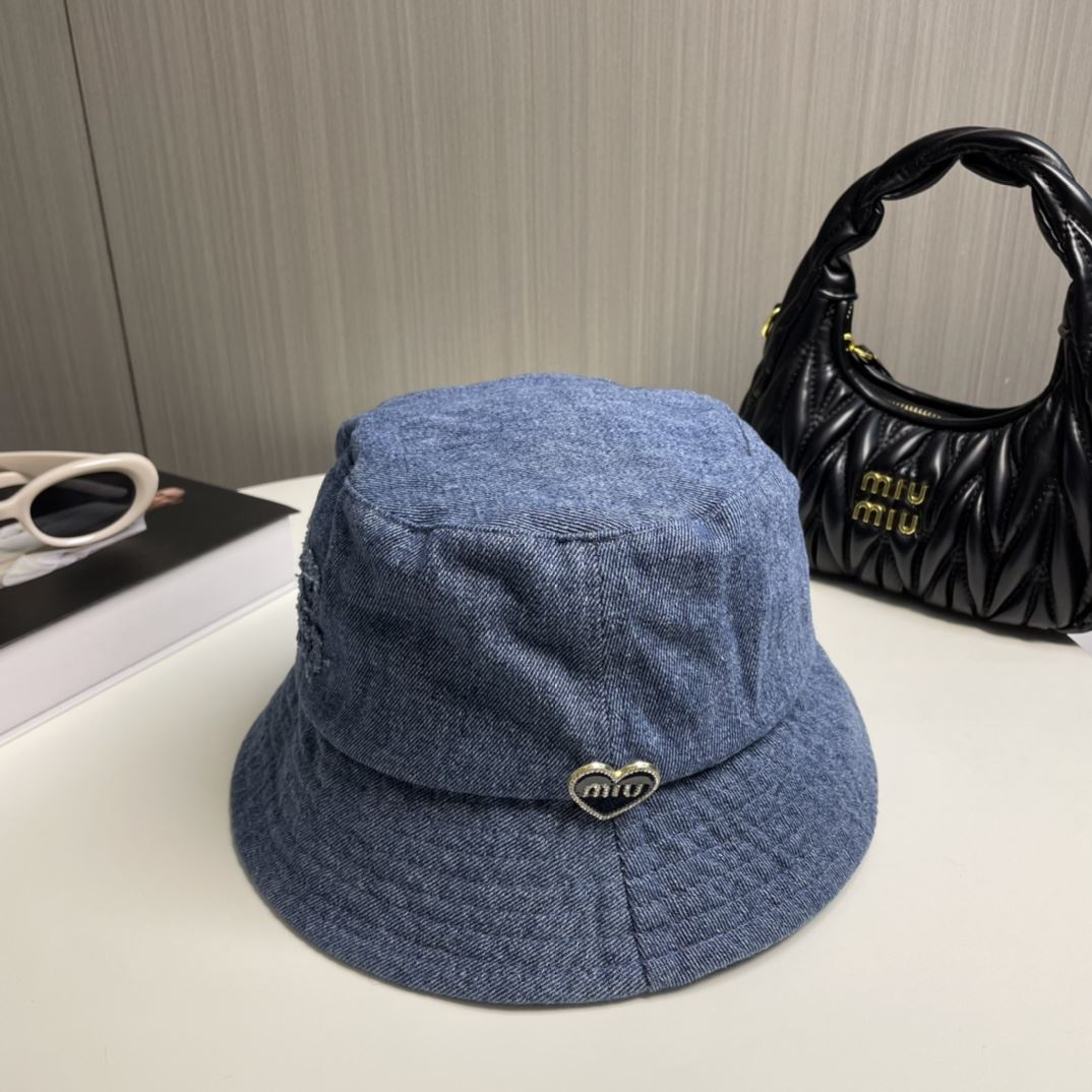 Miu Miu Caps